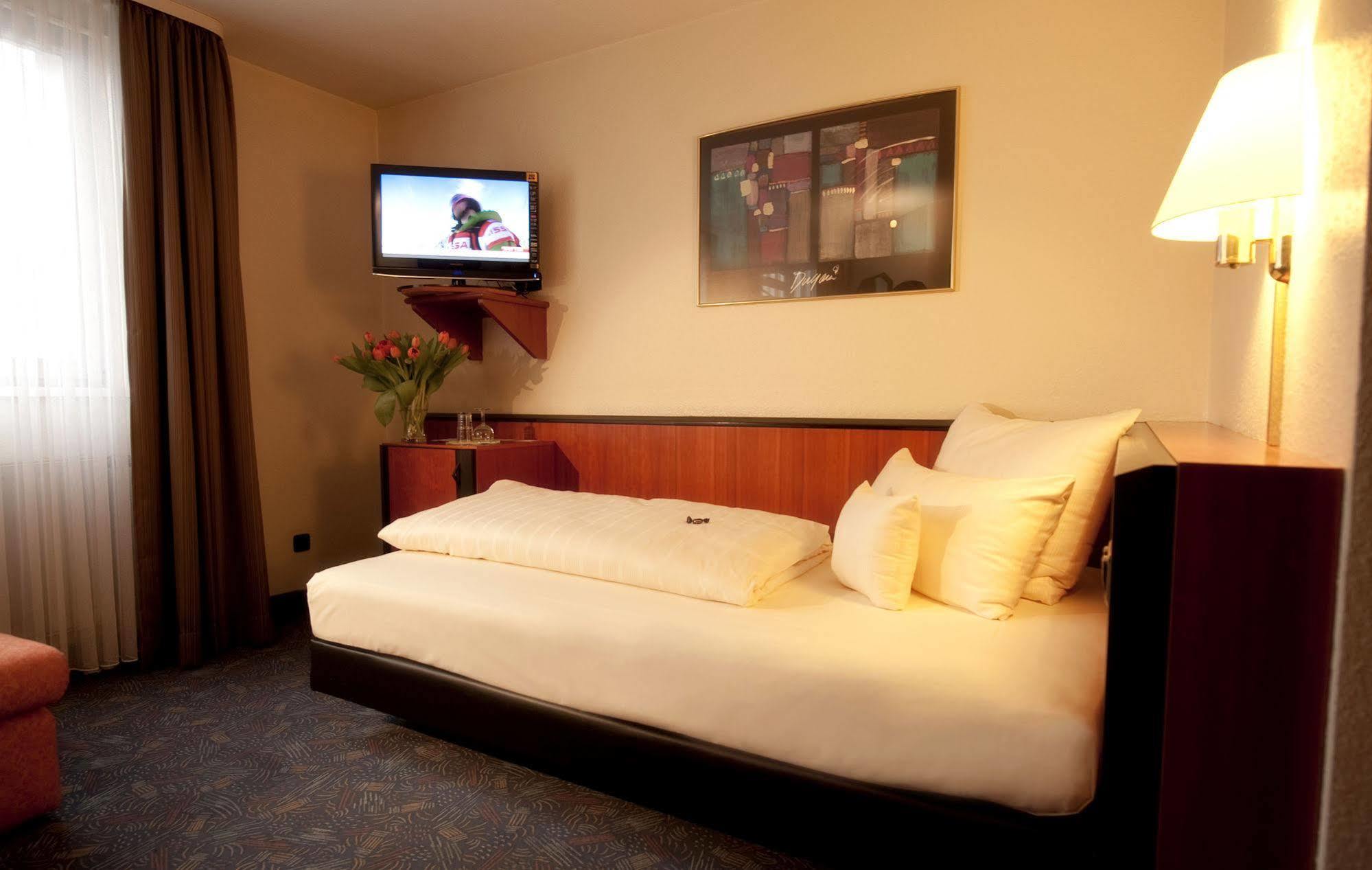 Advantage Appartements Hotel Nuremberg Bagian luar foto